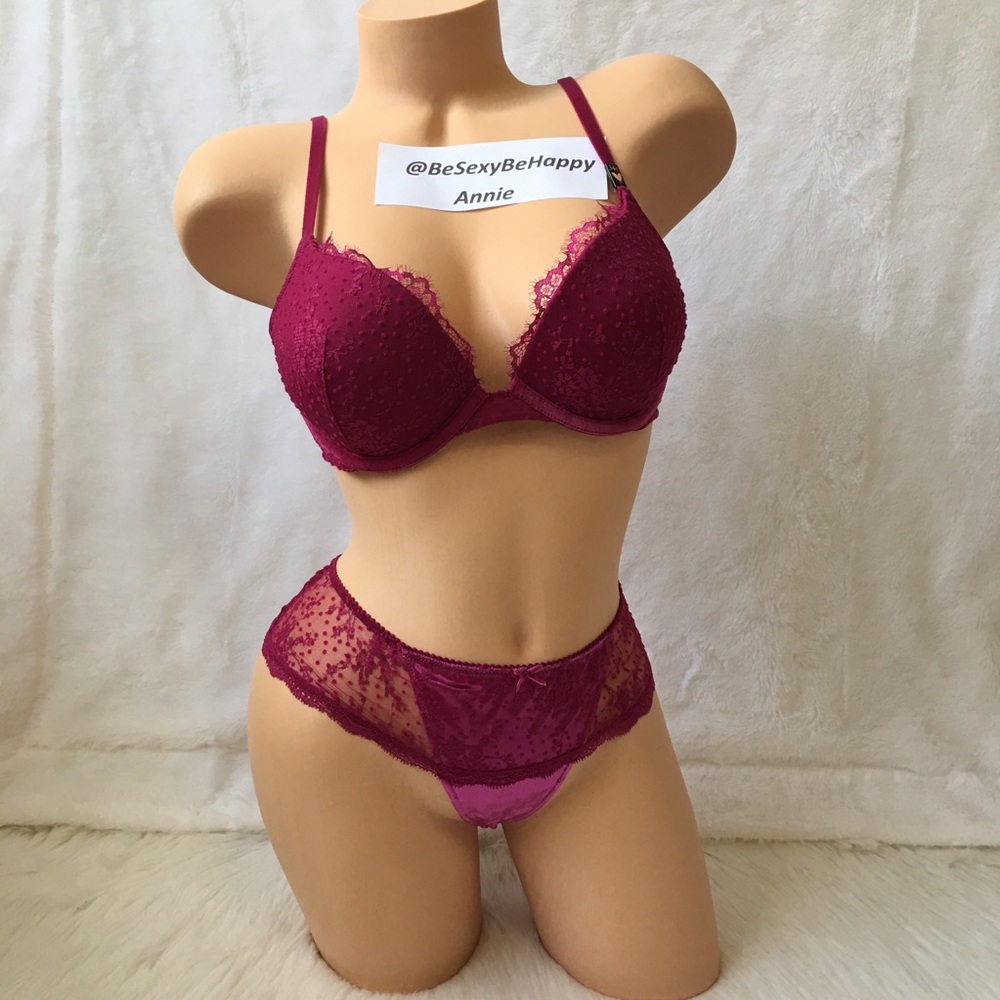 VS SET 34C/M DREAM ANGELS PUSH UP BRA
